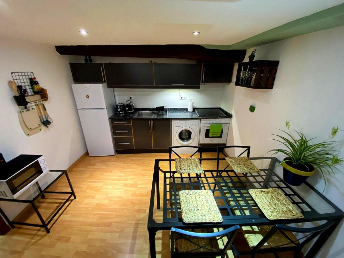 Cornu Karma Apartment El Pati Cornudella de Montsant Dış mekan fotoğraf