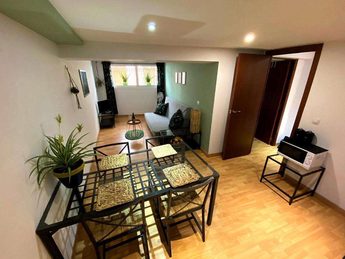 Cornu Karma Apartment El Pati Cornudella de Montsant Dış mekan fotoğraf